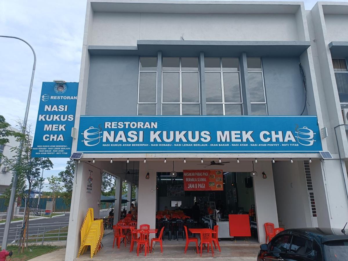 Aisy Homestay Putrajaya Cyberjaya Klia Kampung Dengkil Exterior foto
