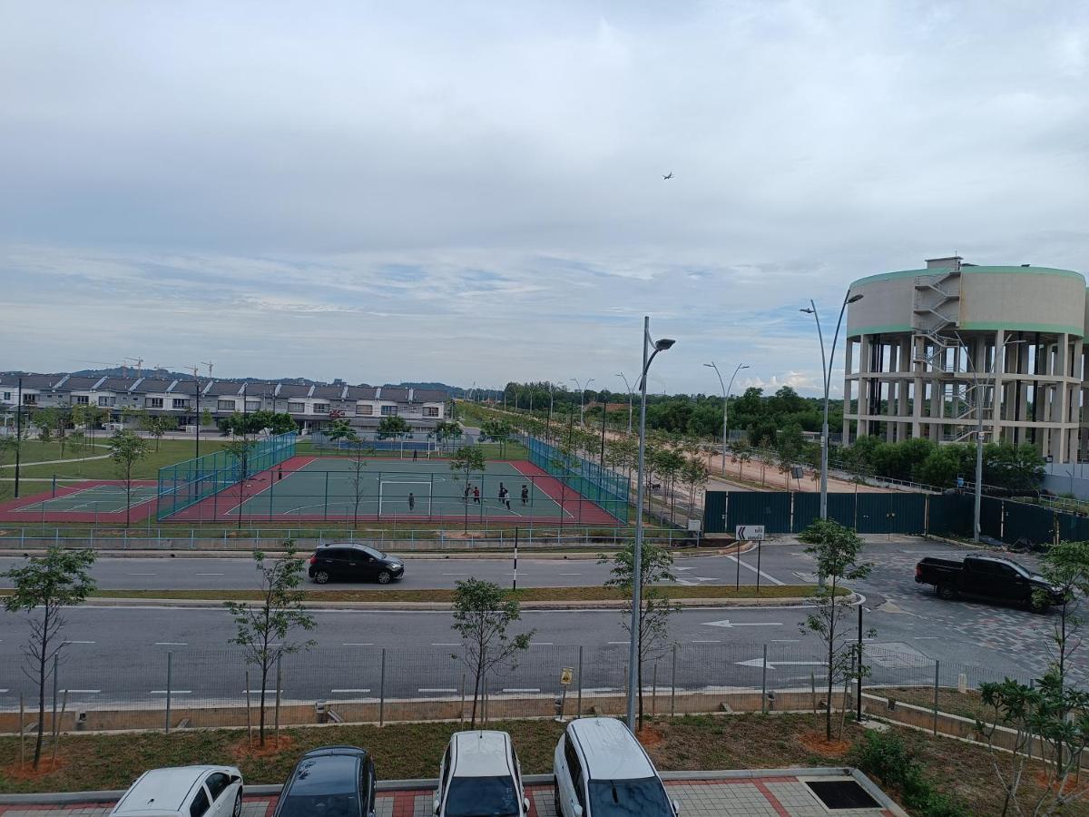 Aisy Homestay Putrajaya Cyberjaya Klia Kampung Dengkil Exterior foto